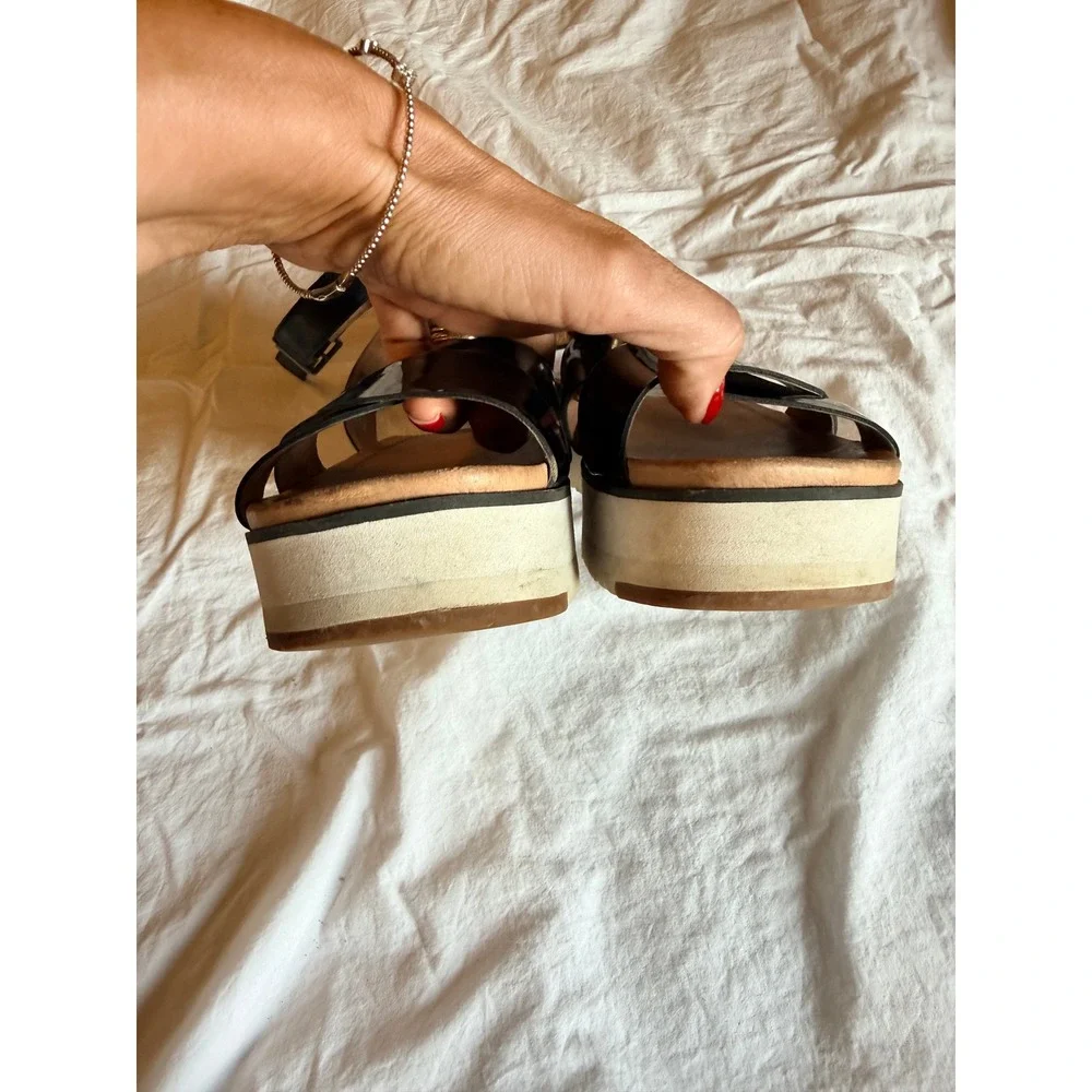 UGG Kari Metallic Platform Sandals Black Patent Leather Ankle Strap  Womens 8